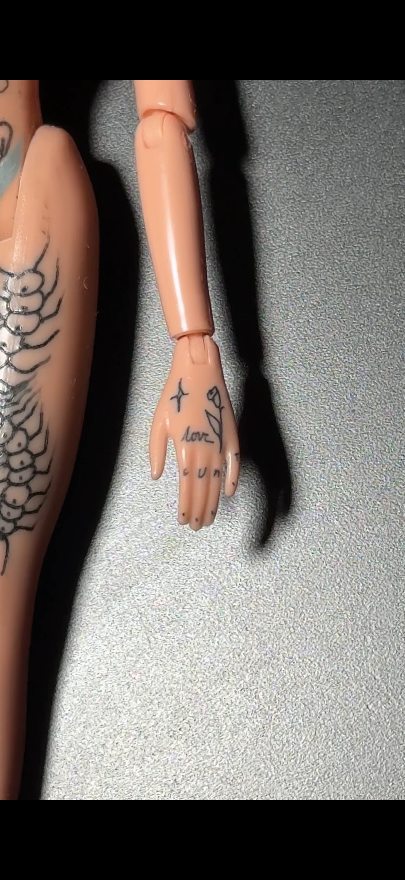 Bratz Doll Tattooed (clothes included)